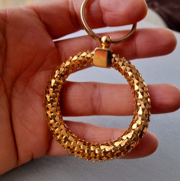 Whiting And Davis Gold Keychain Style - Picture 3 of 5